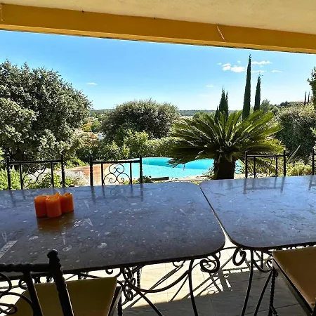 Villa D'exception Avec Piscine Et Jardin
